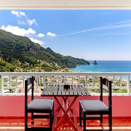 Pink Palace Beach Resort 아기오스고르디오스 외부 사진